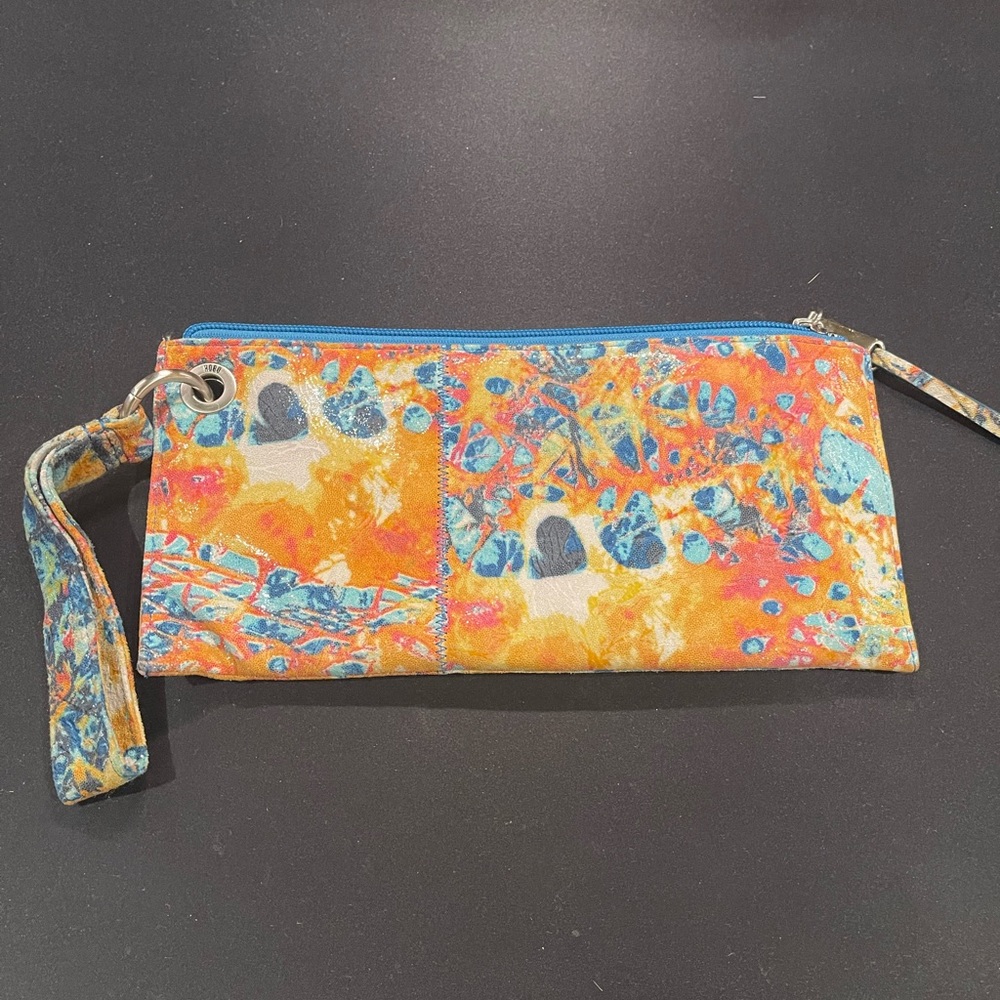 HOBO Summertime Abstract Women Bag Retired Design Pattern Rare Find (Leather)